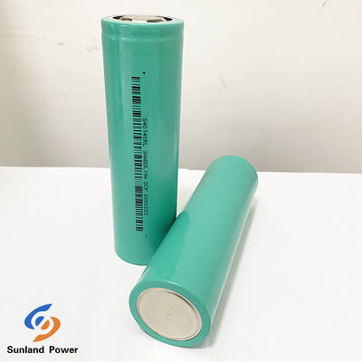 3.0V 15Ah cilindrische natriumionbatterij 40140 Batterij met 3C-snelheid voor zonne-energiesysteem
