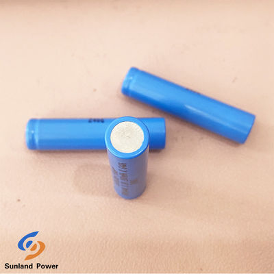 Oplaadbare lithiumbatterij IFR10440 AAA 3.2V LiFePO4 200mAh Cell Flat Cap